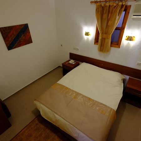 Flying Dutchman Hotel Олудениз Екстериор снимка