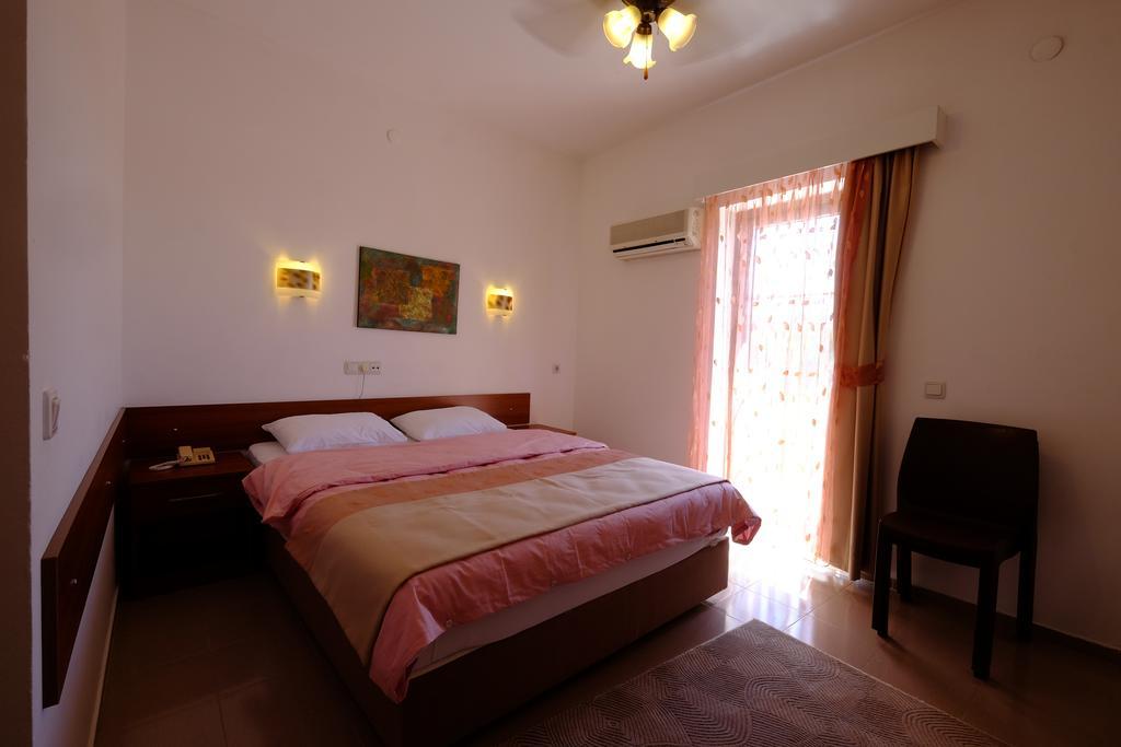 Flying Dutchman Hotel Олудениз Екстериор снимка