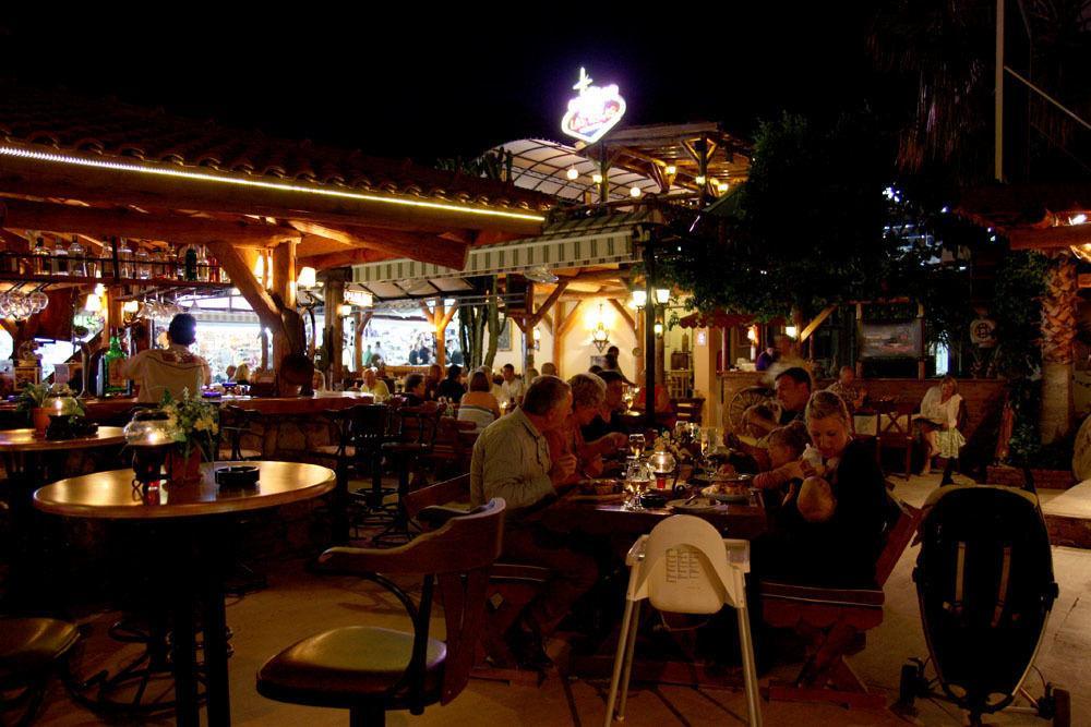 Flying Dutchman Hotel Олудениз Екстериор снимка